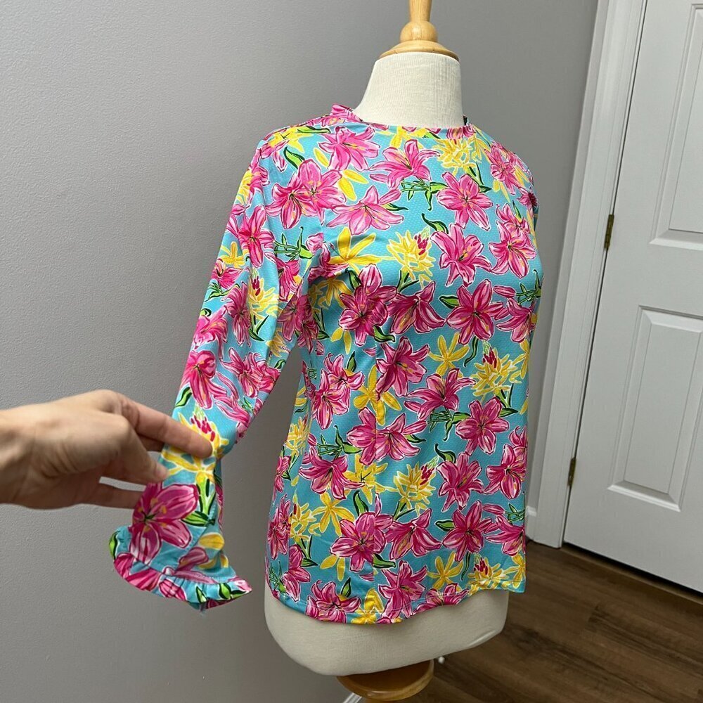 X by Gottex Golf Tennis Moisture Wicking Ruffle Cuff Top Aqua Flower Sz M